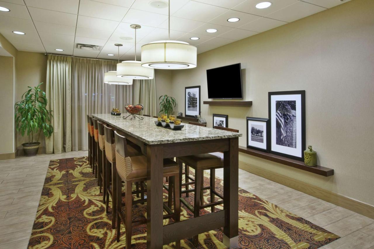Hampton Inn Brockport Esterno foto