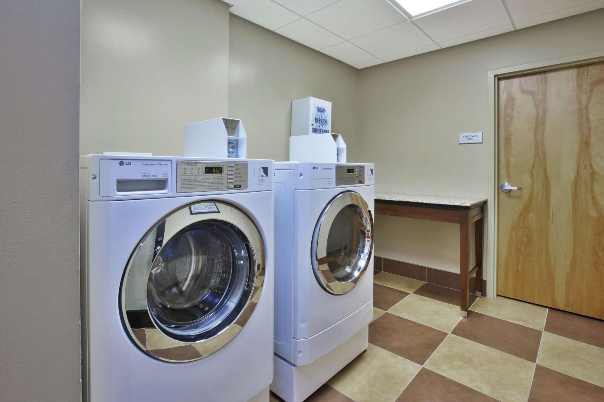 Hampton Inn Brockport Esterno foto